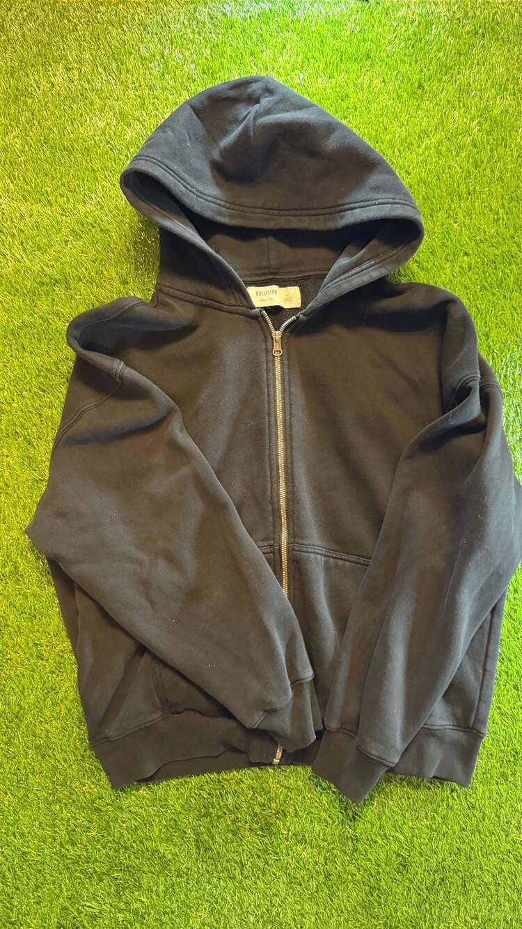 Hollister Boxy Fit Zip Up Hoodie Size L Black